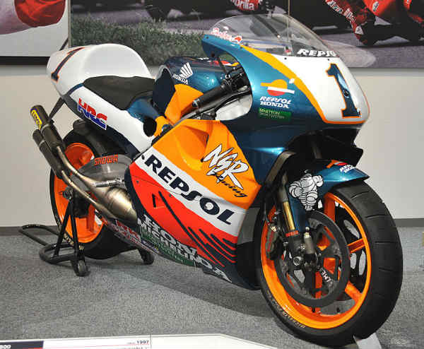 NSR500