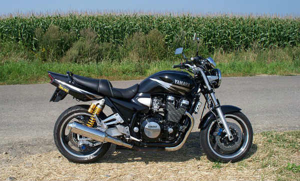 XJR1300